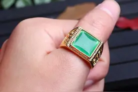 大拇指戴戒指寓意着什么？你都戴正确了吗？图片