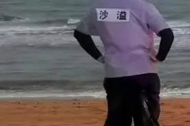收官：沙溢孤独一人拍合照，baby郑恺疏离感明显，有人用照片出镜图片