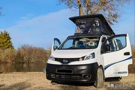 不烧油的新能源电动房车，日产NV200升顶改装，带40度电供应全车图片