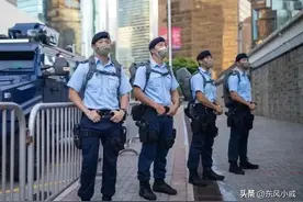 世界警衔：香港特区保安局警务处警衔及制服图片
