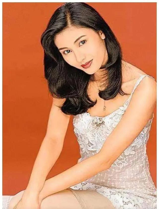 "最美小三"李嘉欣:专睡富豪当小三,她到底经历了什么?