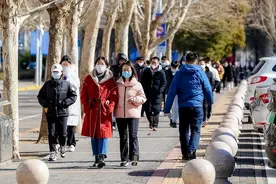 多所大学校门调整开放，部分高校已允许校外人员入校图片