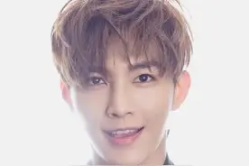 性侵、睡粉、偷拍，2023年塌房的8位明星，把我看无语了图片