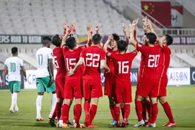 赢得尊重！国足1-1沙特存两大亮点，用活于大宝乃神来之笔图片