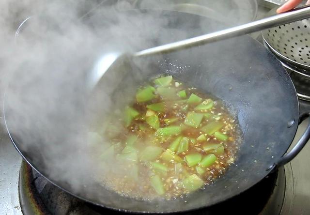 春分将至，建议大家：宁可不吃肉，也要吃5种“冠军”菜，正当季