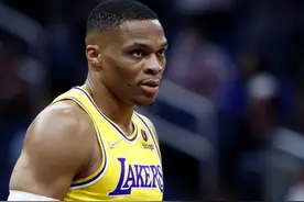 成为超巨门槛有多高？NBA21世纪仅5人 杜兰特只能算半个图片