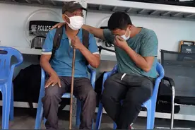 当流浪汉遇上特警……图片
