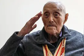 开国将帅至今还健在四人，最老的109岁，最年轻的也已经99岁图片