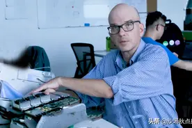 一个美国科学家，带来了世界先进技术，只用两年成功加入我国国籍图片