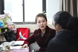 怎样的条件，才有资格当上大学的辅导员？新任辅导员月薪多少？图片