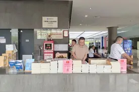 方寸之地、大千世界！这些珍贵的火花、火柴盒，你见过吗图片