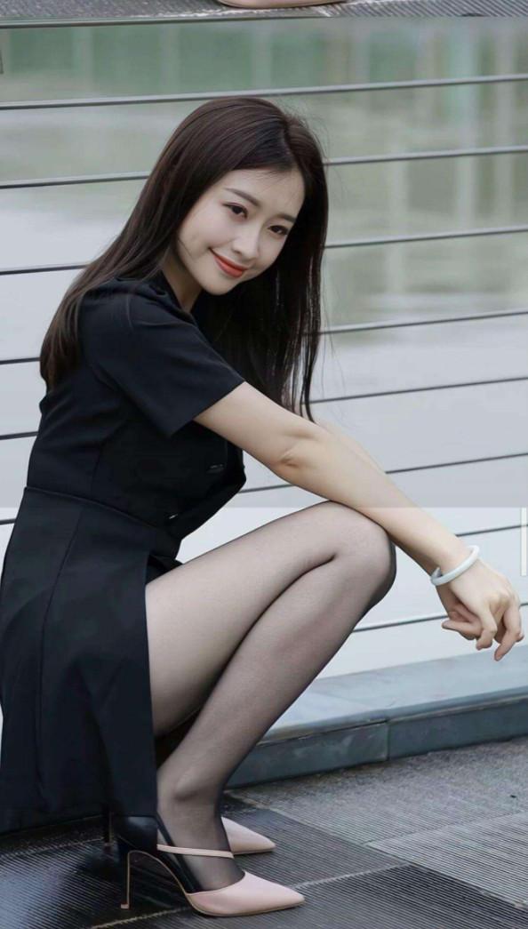 出水芙蓉 壁纸 赏美女·学成语 011