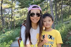 10岁儿子偷拿家里200元，面对如此严肃的事，妈妈的做法显高情商图片