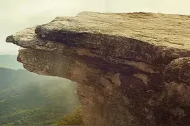 有一座神秘的雷公山图片