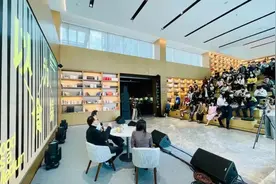 一个城市里，食物在扮演什么角色？图片