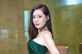 惊艳写真系列第127期，本期主人公—秋瓷炫图片