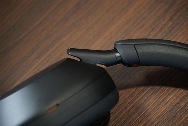 有种要跟苹果耳机拼命的架势，谈索尼WH-1000XM5与LinkBuds S