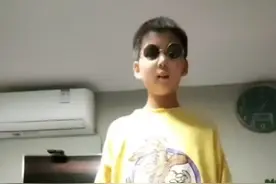 超级模仿秀，自娱自乐的一家人太搞笑了图片
