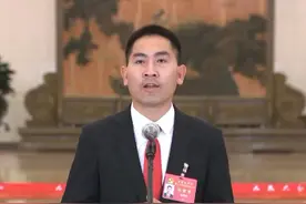 背母上大学主人公走上党代表通道：10年把1800多名学生劝回校园图片