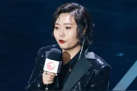 电视剧品质盛典被李雪琴语言表达折服了图片