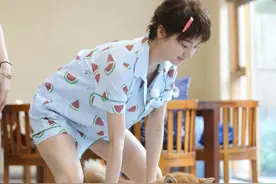 景甜终于选对发型了！不得不说，“超短发”也太适合她了图片