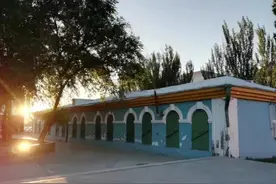 旅行素描：“鸡尾”新疆布尔津图片