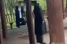 “儿行千里母担忧”，儿子上吊自杀，母亲紧随其后，悲痛图片