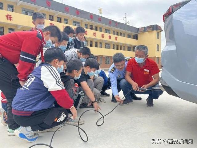 �����ݵ���ʽ �ӳ��е���� ��������ʽ����չ�������������