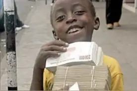 遍地亿万富豪！津巴布韦，一个穷的只剩钱的国家图片