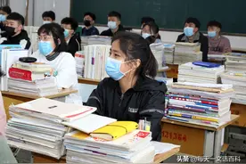 竟然嘲讽小镇做题家，中华上下五千年，狗都不会这么嘲讽读书人图片