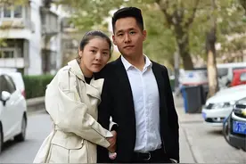 2018年，24岁护士患白血病，哥哥放弃婚姻卖房卖车为妹妹看病图片