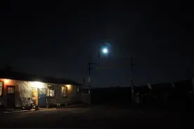 在农村走夜路的几条禁忌图片