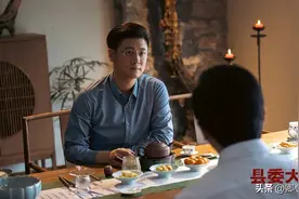 《县委大院》：求段老九“牵线搭桥”侯处，是艾鲜枝走错的一步棋图片