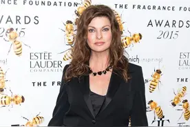 国际超模琳达减脂失败，胖得不敢见人也不敢照镜子，“那不是我”图片