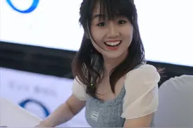 PK掉刘亦菲高圆圆佟丽娅娜扎！战鹰获第八届“虎扑女神”冠军，围棋世界冠军八冠王古力发文祝贺：恭喜首冠图片