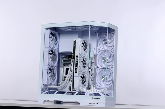 11月全白主流装机配置：9700X+X870M冰雕+5080HOF海景房主机