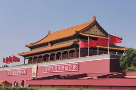 天安门广场：六大宏伟建筑，见证中华民族的伟大历史图片