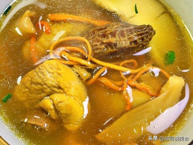 山药石斛花胶煲鸡 山药石斛花胶煲鸡汤的做法