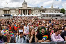 Happy Pride: 彩虹骄傲旗是如何设计的？图片