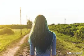 丈夫一万工资交婆婆保管，婆婆生病要求妻子拿5万，妻子：脸真大图片