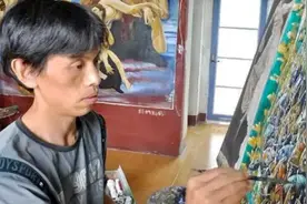 农民画家蜗居28年，老婆气得大哭，父母直摇头，村里人骂他废物图片