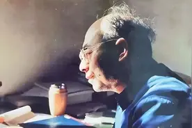感动14亿人的巨星去世，全网泪崩图片