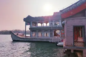 早春的颐和园，春花渐次开放图片