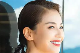刘涛性感妩媚，身材尽显气质，撩你没商量图片