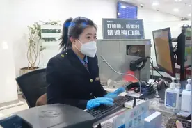 没赶上火车咋办？活鱼海鲜能带上火车吗？图片