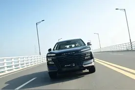 虎八和捷途，到底选哪个？图片