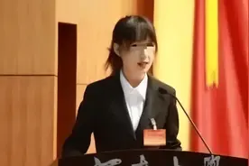 川大女生张某，以一己之力让川大开始塌房！图片