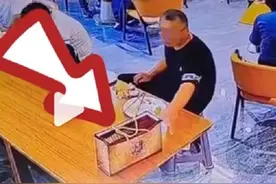 价值6000元茶叶遗忘餐桌被拿走，警方电话告知已受案，各方热议：属侵占还是盗窃，失主该不该较真？图片