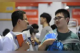 恭喜！北京8名学霸提前被清华北大录取，分别来自这三所中学图片