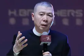 冯小刚新片《抓特务》，再现国产谍战剧王！雷佳音胡歌，谁演特务图片